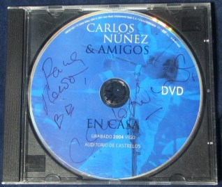 CARLOS NUÑEZ Y AMIGOS EN CASA CD DVD